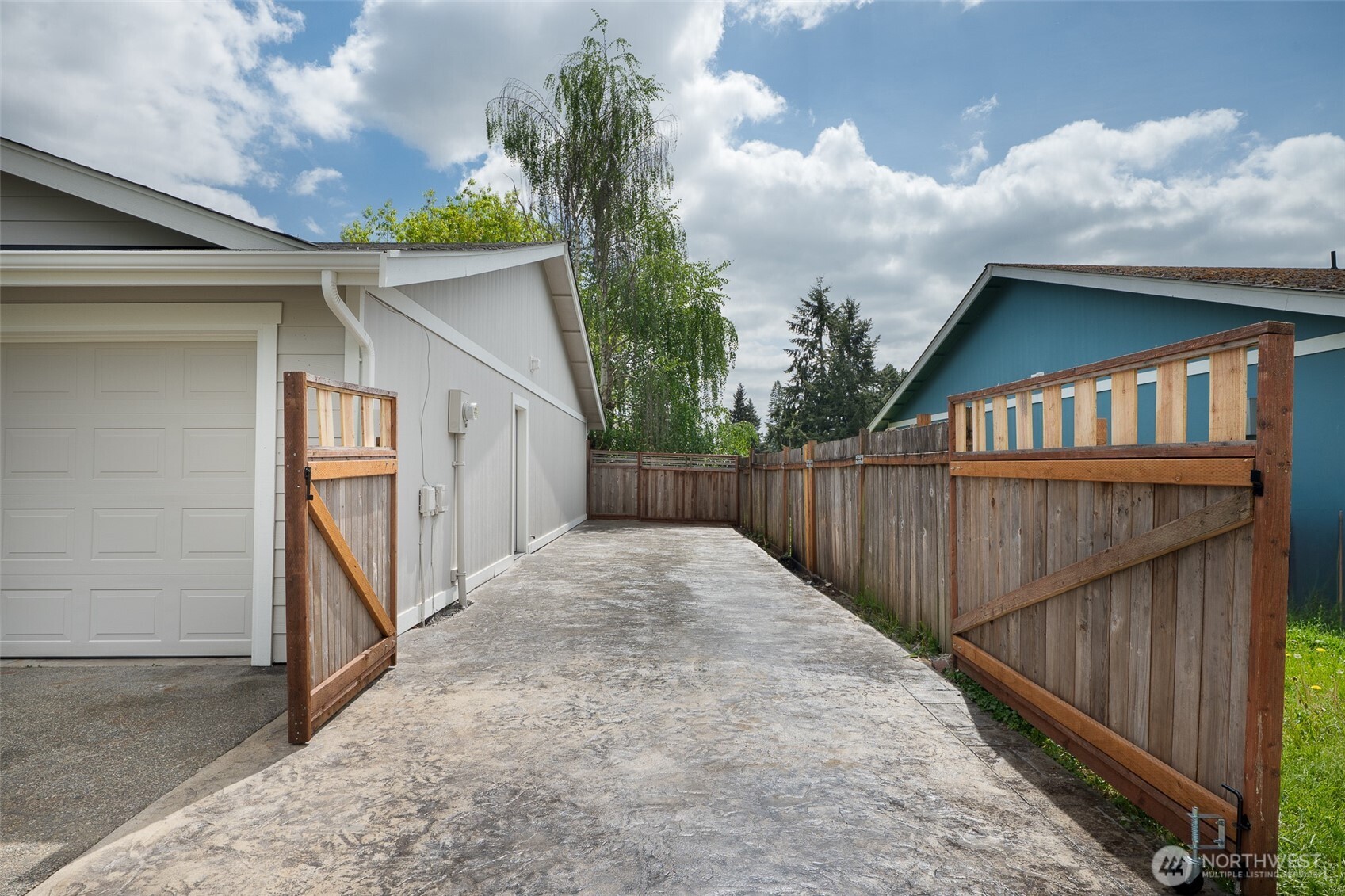 134 5th Avenue SE