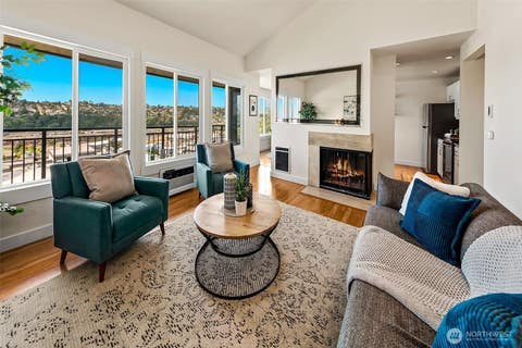 Photo of 1965 12th Avenue W #401, Seattle, WA 98119 (MLS # 2552929)