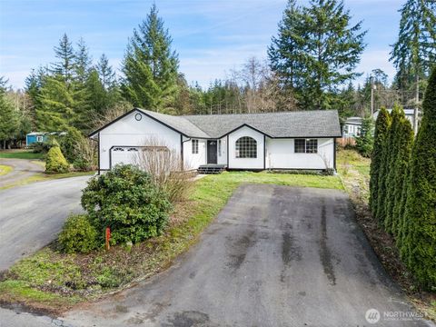 Photo of 1180 E Trails End Drive, Belfair, WA 98528 (MLS # 2482921)