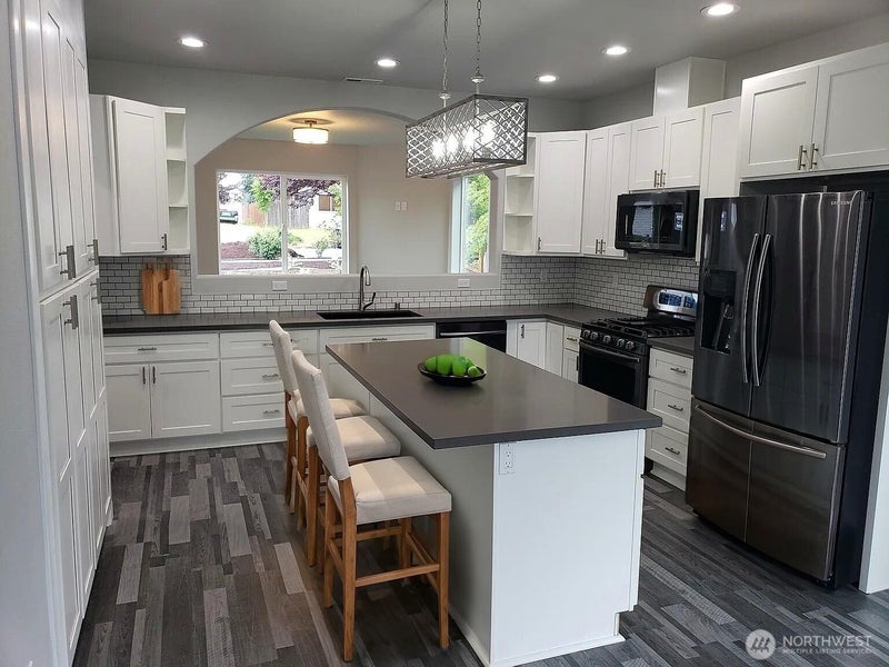 866 S 85th Street