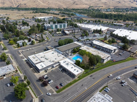 Photo of 9 N 9th Street, Yakima, WA 98901 (MLS # 2597894)