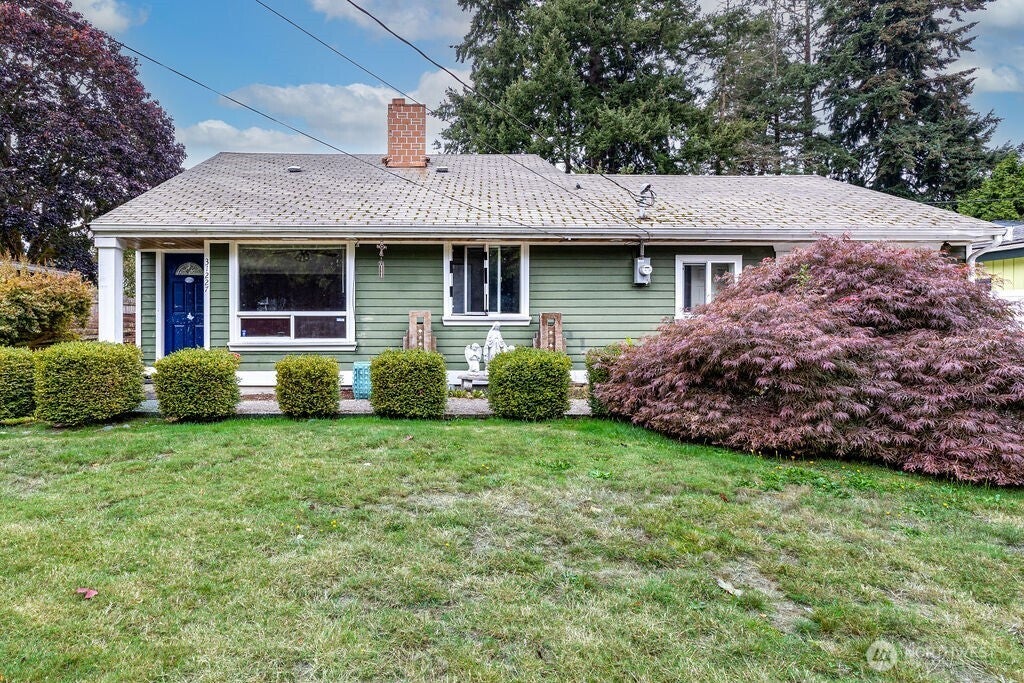 Photo of 31227 7th Avenue S, Federal Way, WA 98003 (MLS # 2581284)
