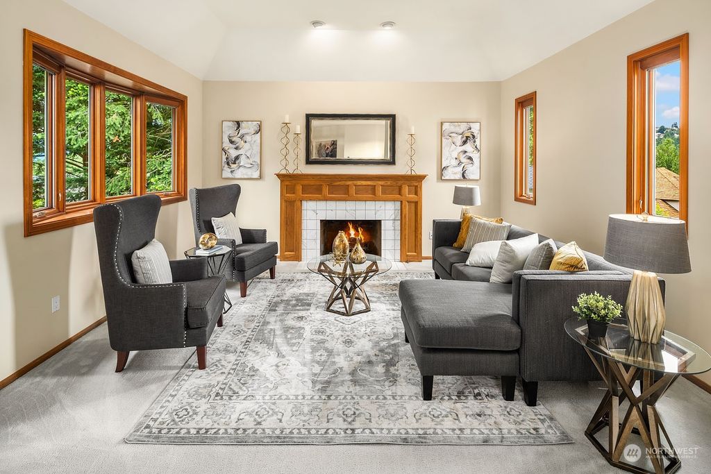 Photo of 4678 173rd Avenue SE, Bellevue, WA 98006 (MLS # 2128063)