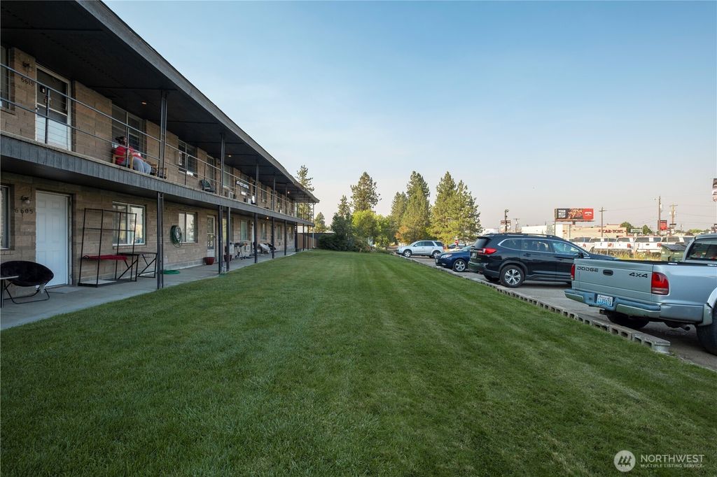 Photo of 6615 N Atlantic Street, Spokane, WA 99208 (MLS # 2448075)