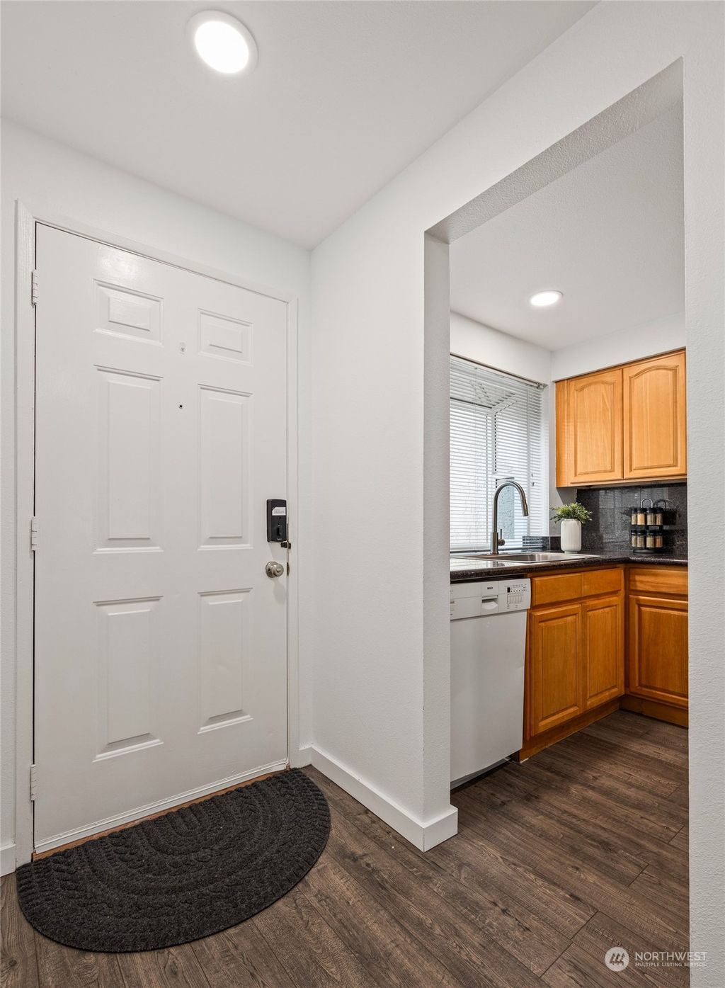 Photo of 12838 SE 41st Lane Ln #F104, Bellevue, WA 98006 (MLS # 2315983)