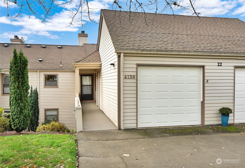 Photo of 4139 223rd Place SE #2070, Issaquah, WA 98029 (MLS # 2180516)