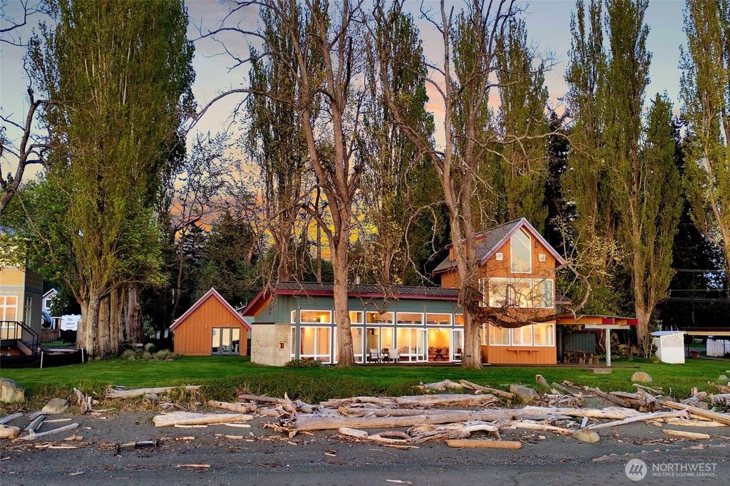 Photo of 4707 Sucia Drive, Ferndale, WA 98248 (MLS # 2500100)