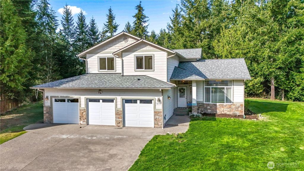 Photo of 18911 62nd Avenue NW, Stanwood, WA 98292 (MLS # 2325798)