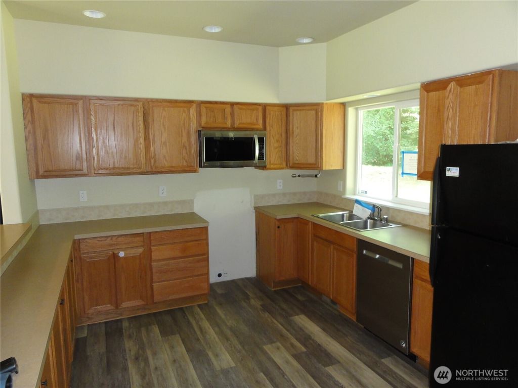 Photo of 260 NE Old Belfair Highway, Belfair, WA 98528 (MLS # 2552778)