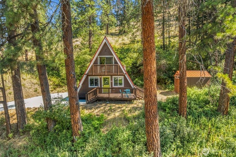 Photo of 13475 Chumstick Hwy HWY, Leavenworth, WA 98826 (MLS # 2552113)