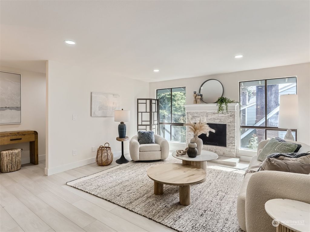 Photo of 2440 140th Avenue NE #34, Bellevue, WA 98005 (MLS # 2219739)