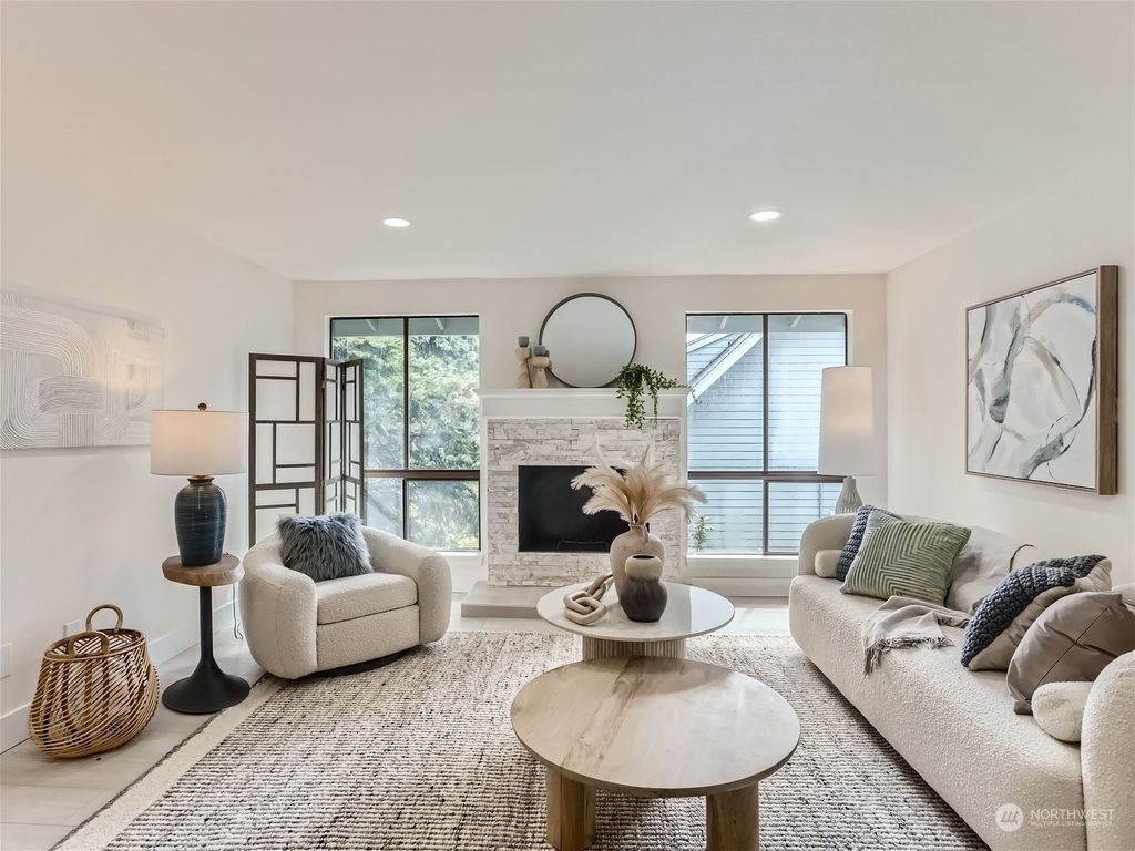 Photo of 2440 140th Avenue NE #34, Bellevue, WA 98005 (MLS # 2219739)