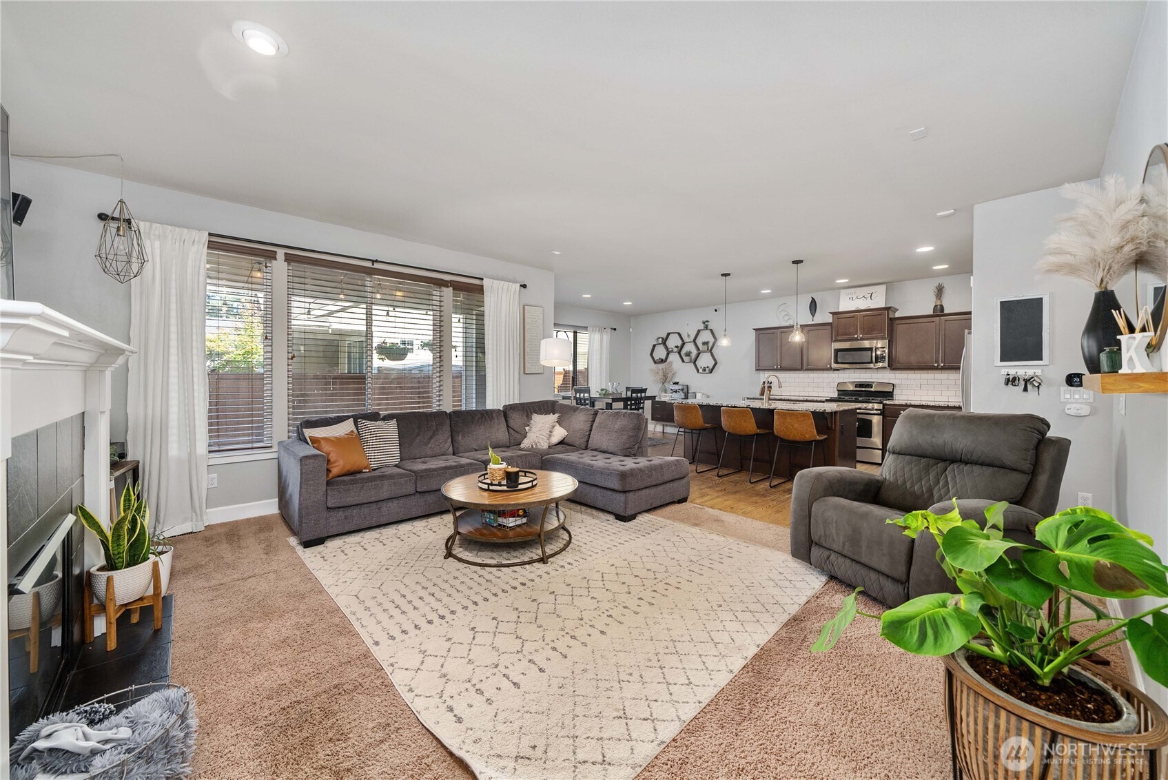 18203 6th Avenue Ct E