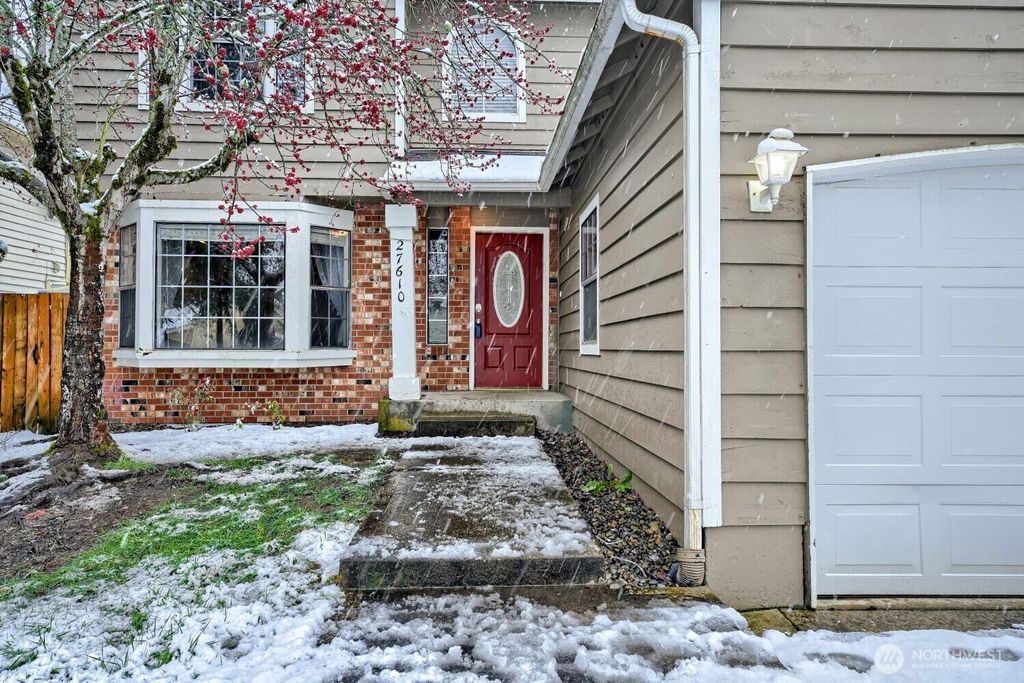 Photo of 27610 26th Avenue S, Federal Way, WA 98003 (MLS # 2488793)