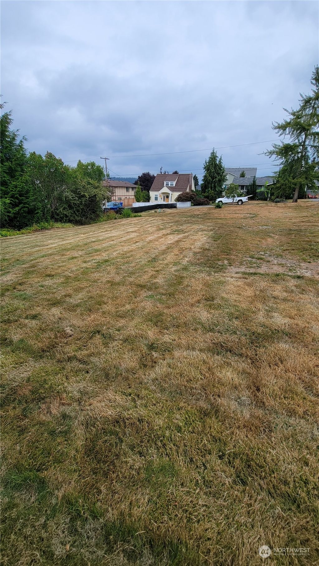 Photo of 1013 N 32nd Street, Renton, WA 98056 (MLS # 1996932)