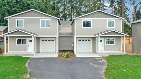 Photo of 7020 Wetmore Avenue #B, Everett, WA 98203 (MLS # 2596130)