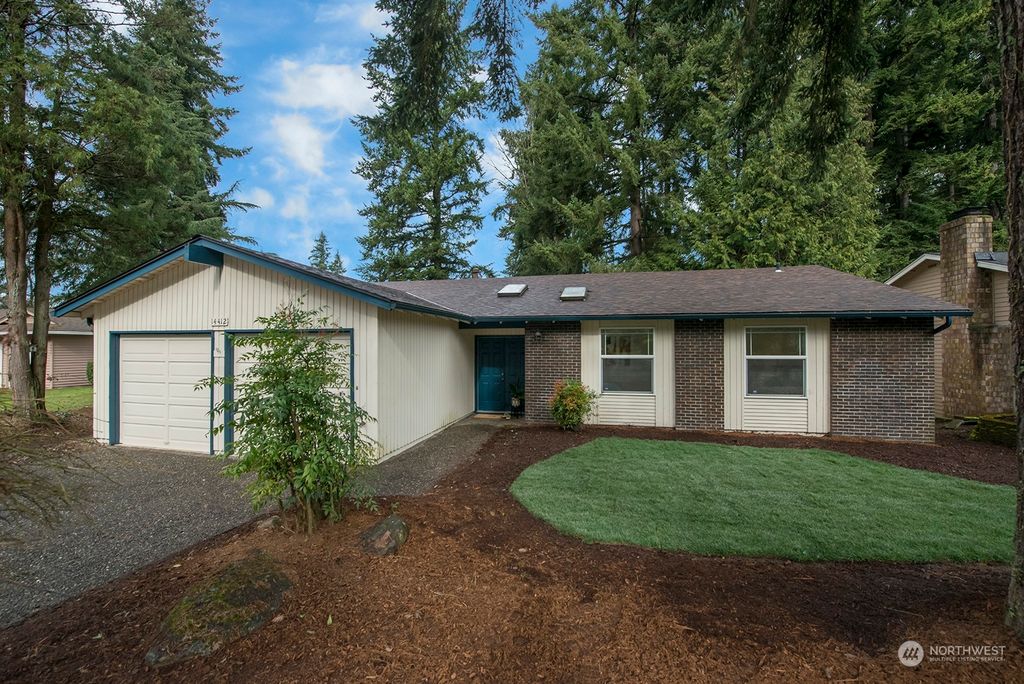 Photo of 14412 SE 19th Place, Bellevue, WA 98007 (MLS # 2202102)