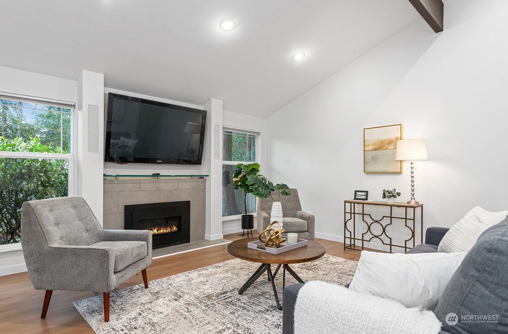 Photo of 14412 SE 19th Place, Bellevue, WA 98007 (MLS # 2202102)