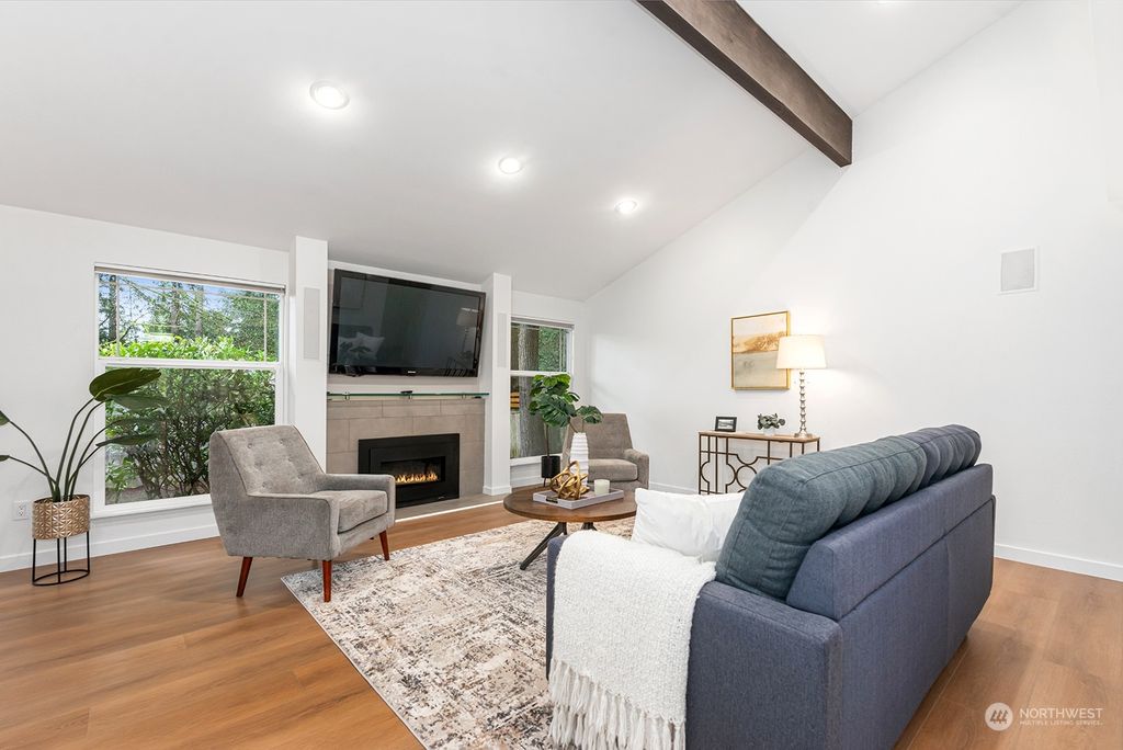 Photo of 14412 SE 19th Place, Bellevue, WA 98007 (MLS # 2202102)