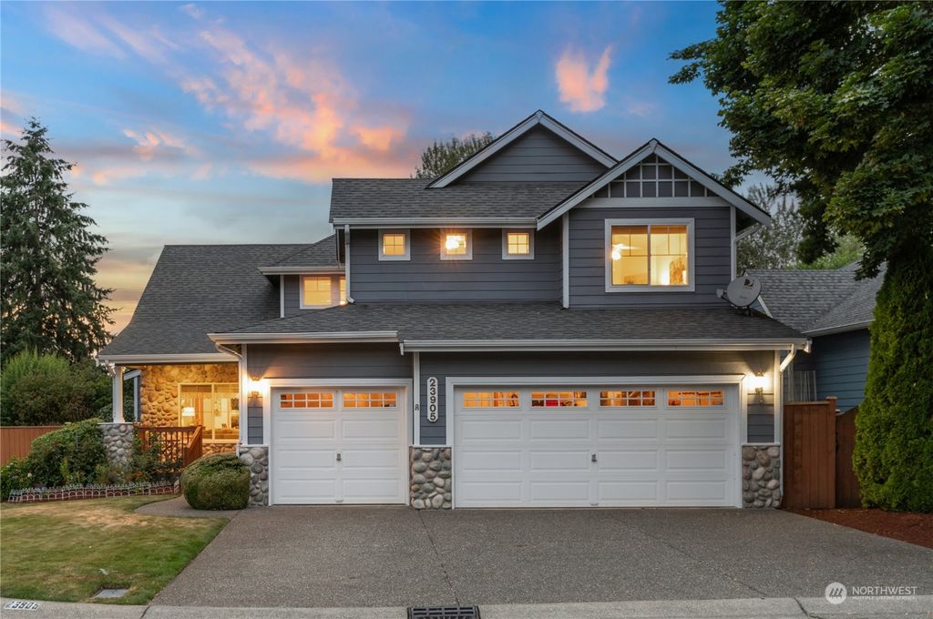 Photo of 23905 139th Place SE, Kent, WA 98042 (MLS # 2270037)