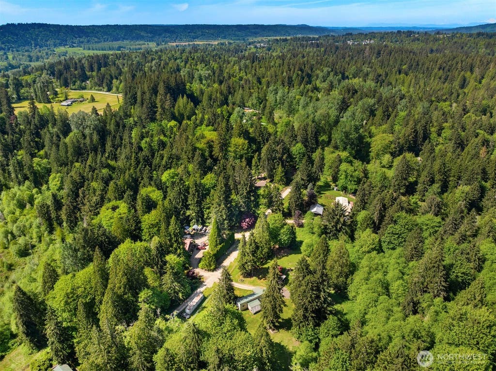Photo of 12006 278th Avenue NE, Duvall, WA 98019 (MLS # 2527925)