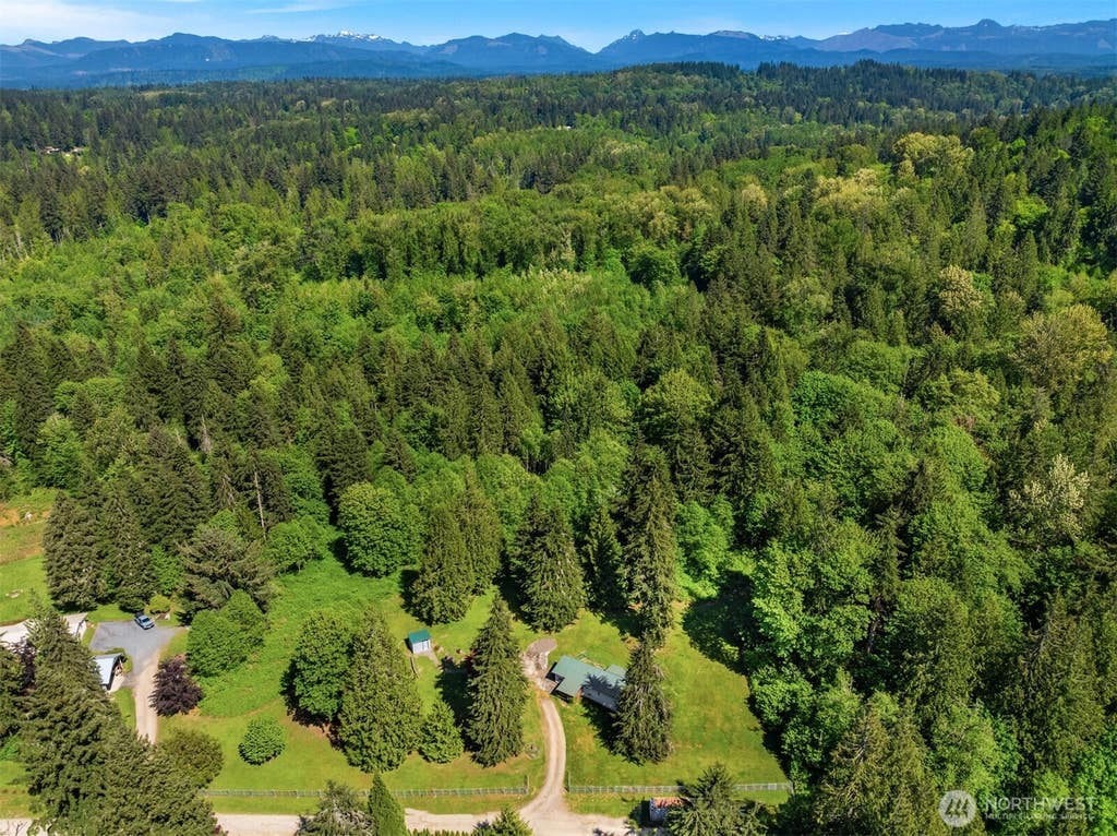 Photo of 12006 278th Avenue NE, Duvall, WA 98019 (MLS # 2527925)