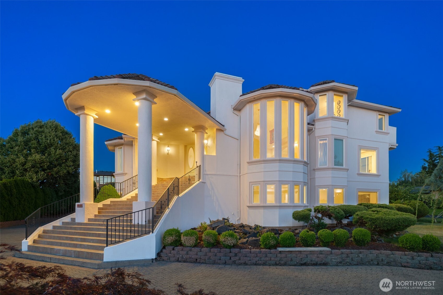 1650 NW Deerfern Street