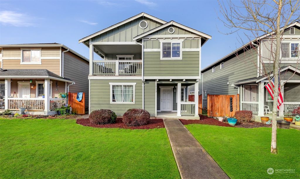 Photo of 14652 49th Drive NE, Marysville, WA 98271 (MLS # 2035226)