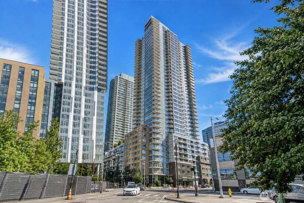 Photo of 583 Battery Street #1505N, Seattle, WA 98121 (MLS # 2569038)