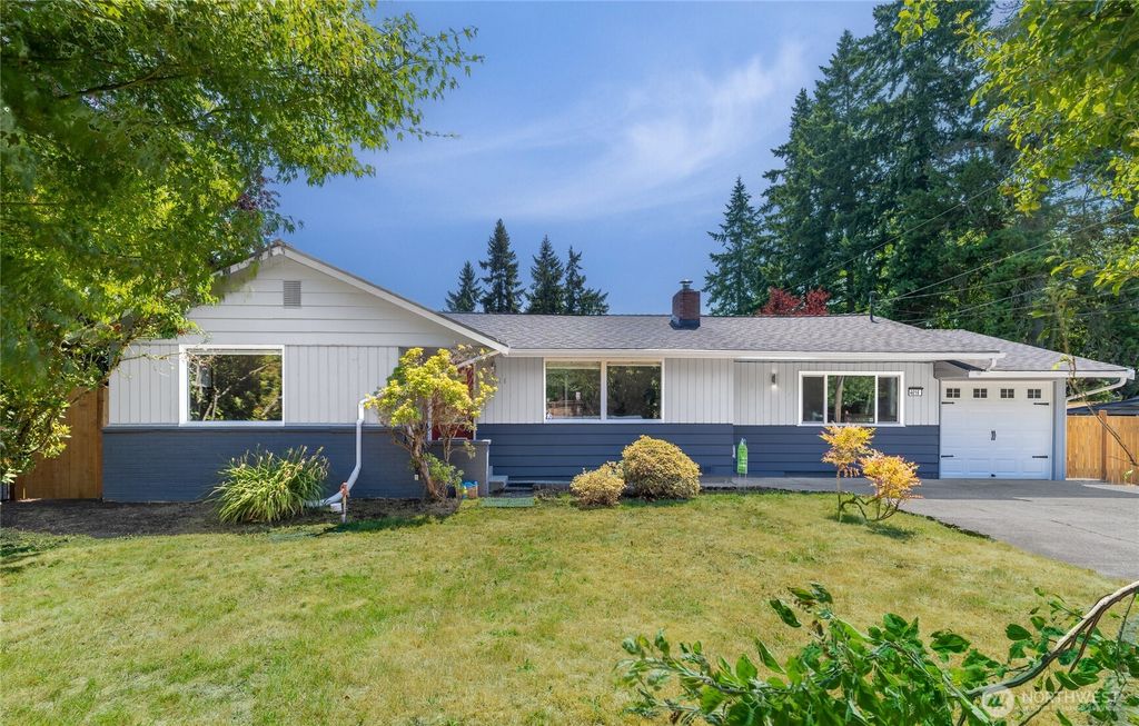 Photo of 4616 164 Street SW, Lynnwood, WA 98087 (MLS # 2408167)