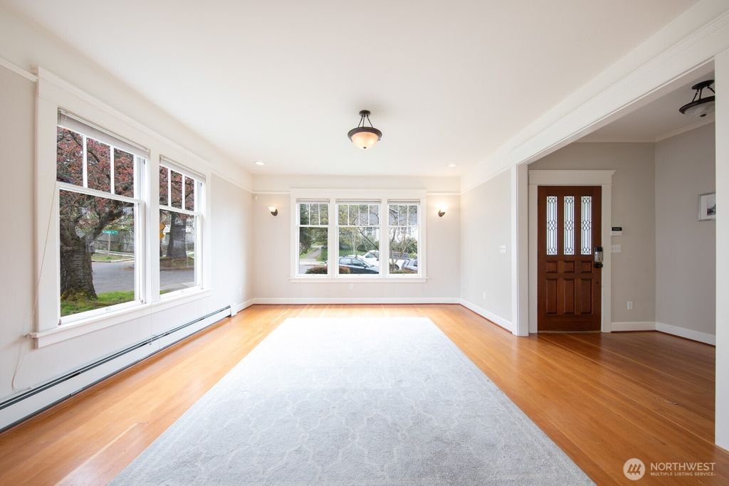 Photo of 703 18th Avenue S, Seattle, WA 98144 (MLS # 2512402)