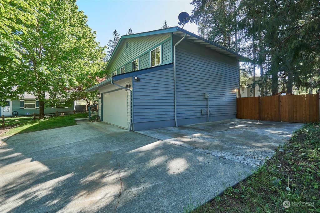 Photo of 26309 186th Avenue SE, Covington, WA 98042 (MLS # 2231603)