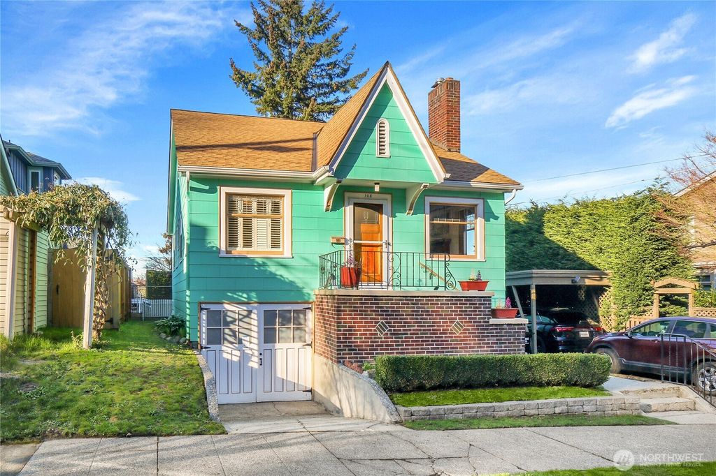 Photo of 108 Newell Street, Seattle, WA 98109 (MLS # 2341570)