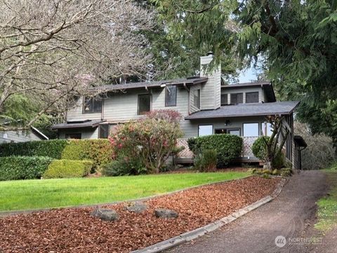 2560 NW Canal View Way Poulsbo WA 98370