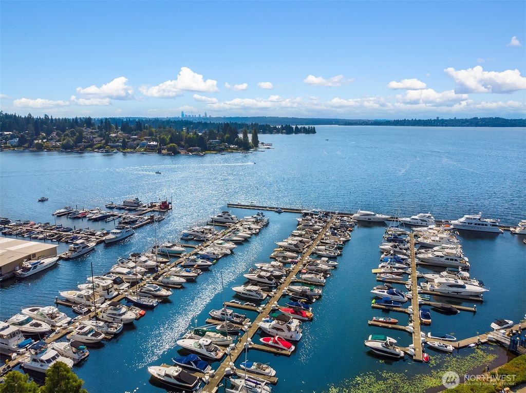 Photo of 221 5th Avenue S #E202, Kirkland, WA 98033 (MLS # 2341545)