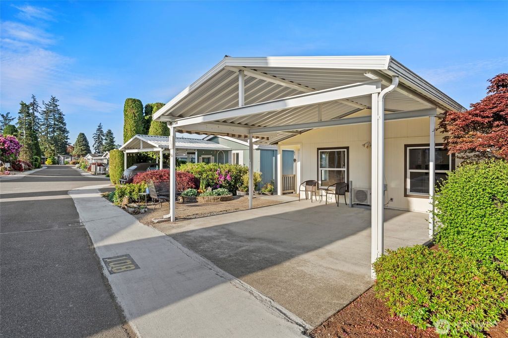 Photo of 23825 15th Avenue SE #108, Bothell, WA 98021 (MLS # 2529259)