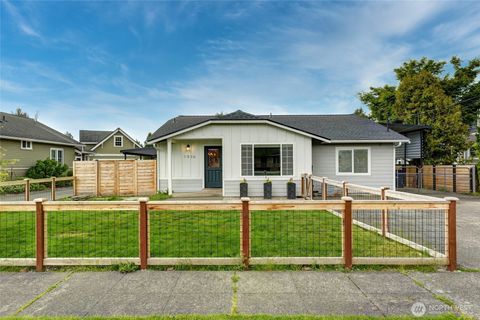 1936 Harding Street Enumclaw WA 98022