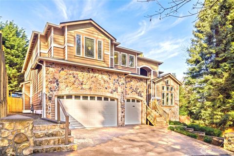 Photo of 18638 92nd Avenue NE, Bothell, WA 98011 (MLS # 2540083)