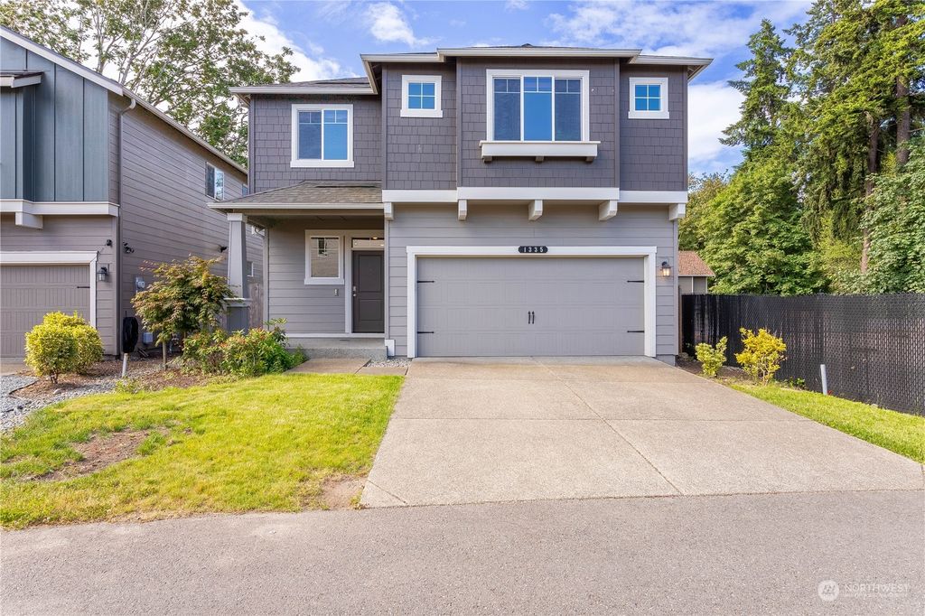 Photo of 1335 S 281st Place S, Des Moines, WA 98003 (MLS # 2253554)