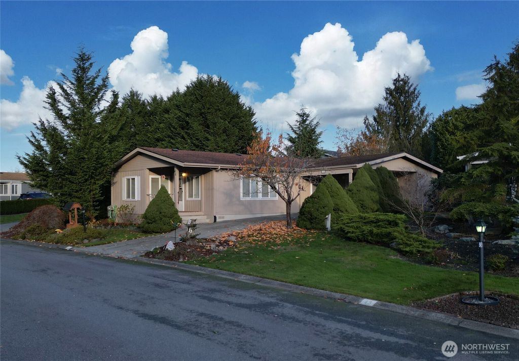 Photo of 2610 E Section Street #44, Mount Vernon, WA 98274 (MLS # 2457881)