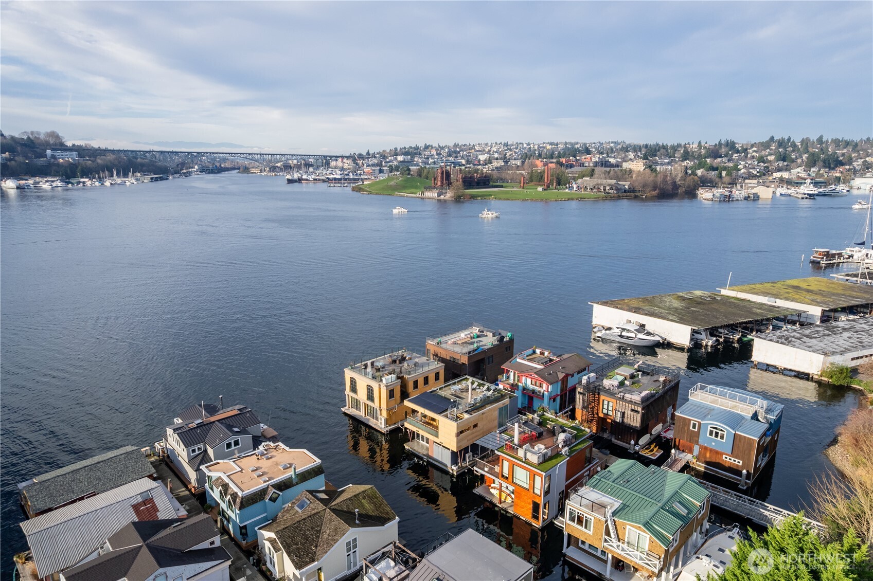 2369 Fairview Avenue E 6