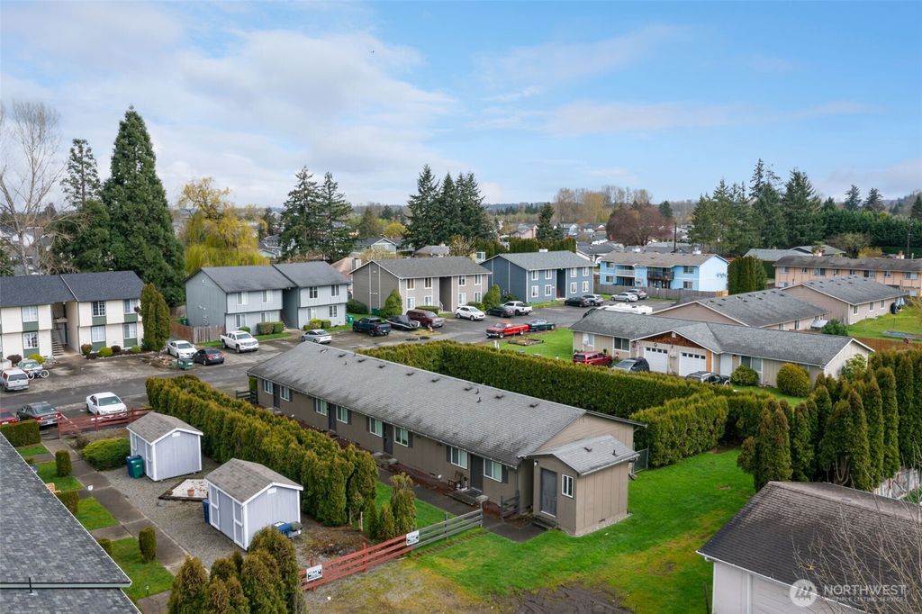 Photo of 218 3rd Avenue SW, Pacific, WA 98047 (MLS # 2354811)