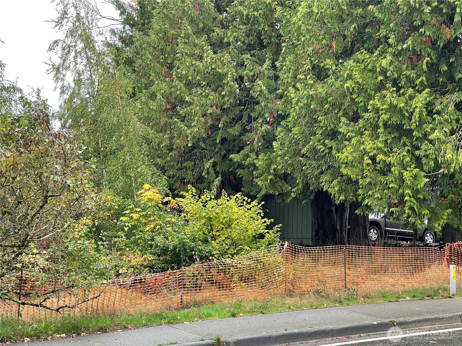 261 NE Ericksen Avenue