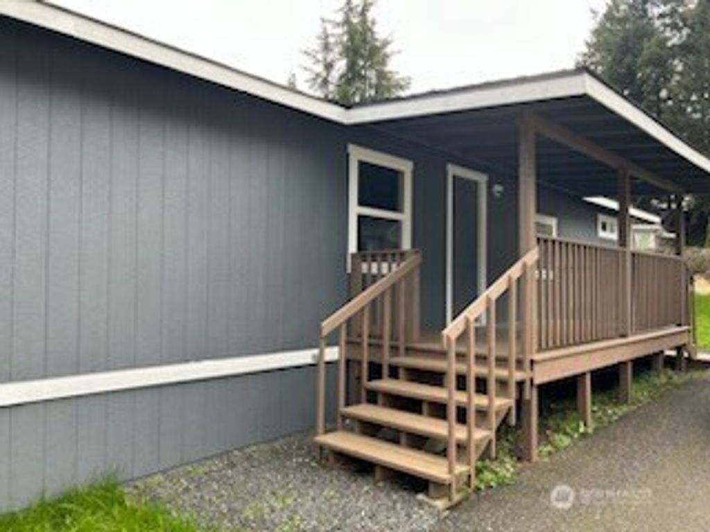 Photo of 175 NE Camelot Drive #175, Bremerton, WA 98311 (MLS # 2492856)