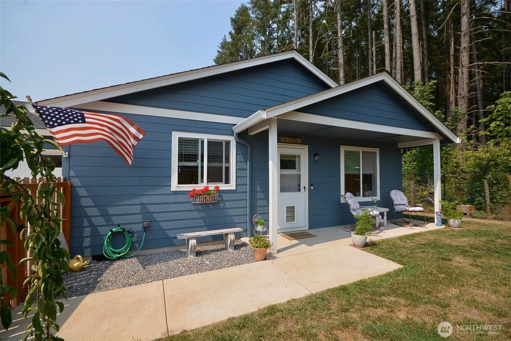 Photo of 3003 Orange Court, Winlock, WA 98596 (MLS # 2563713)
