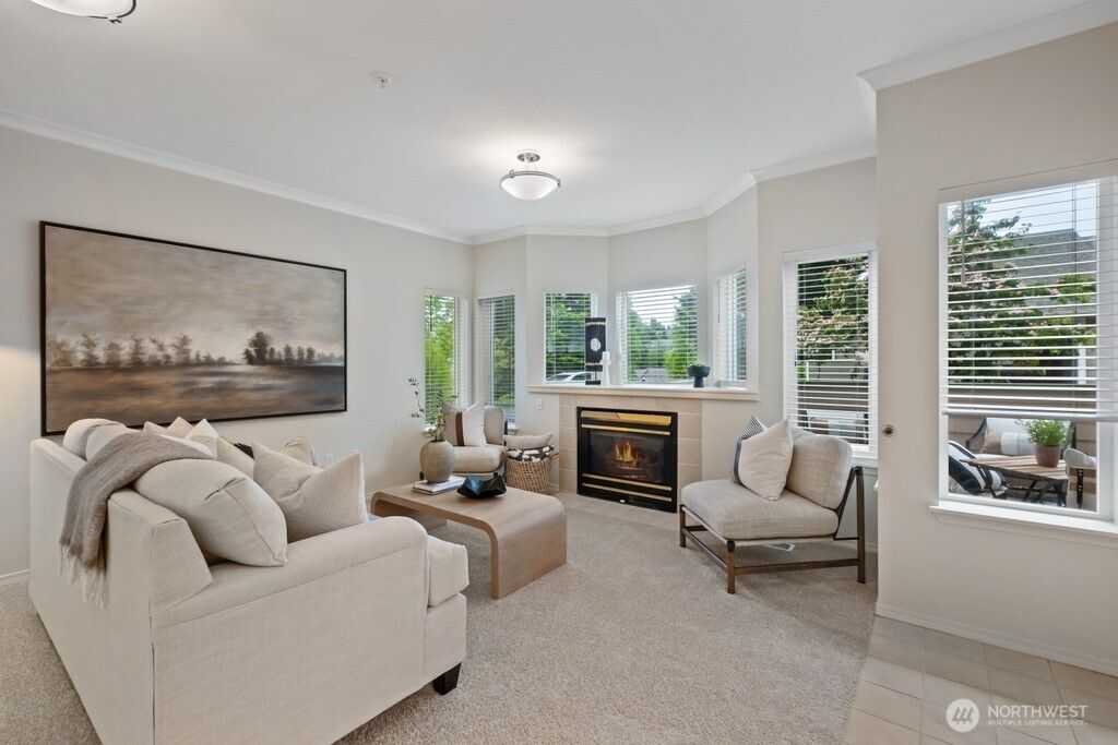 Photo of 22752 SE 43rd Court, Issaquah, WA 98029 (MLS # 2397435)