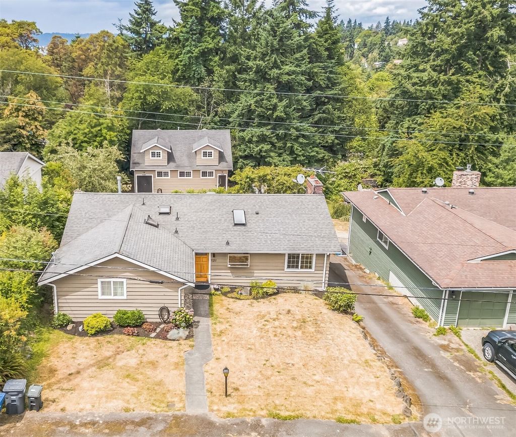 Photo of 11251 28th Avenue SW, Seattle, WA 98146 (MLS # 2400555)