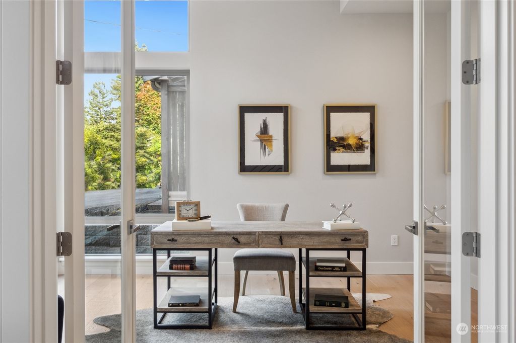 Photo of 13005 NE 87th Street, Kirkland, WA 98033 (MLS # 2279670)