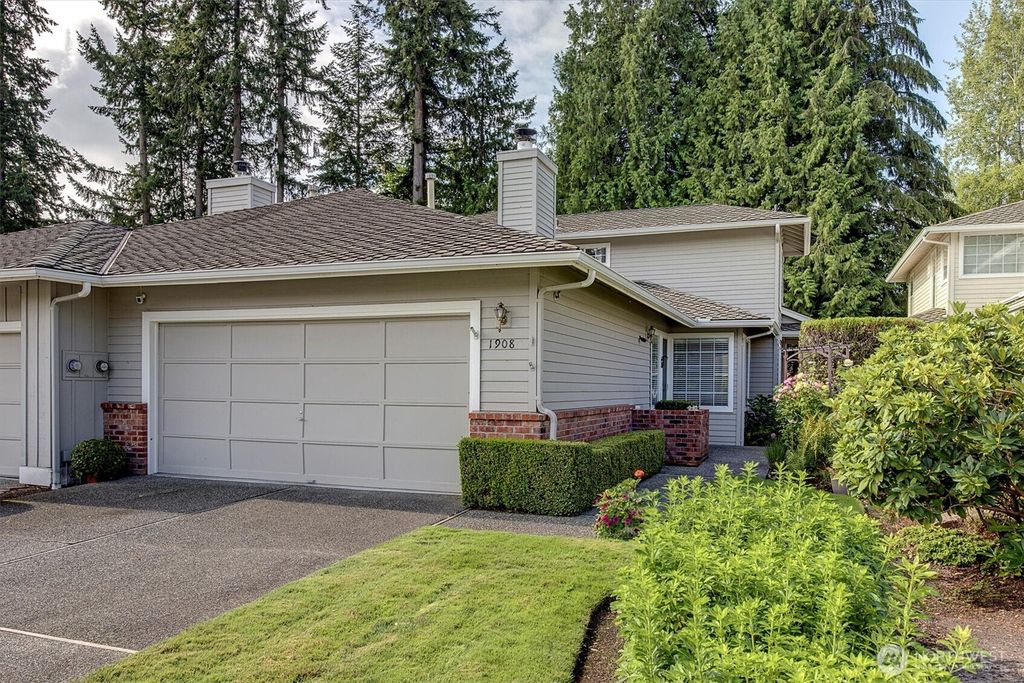 Photo of 1908 Mill Pointe Drive SE, Mill Creek, WA 98012 (MLS # 2355550)