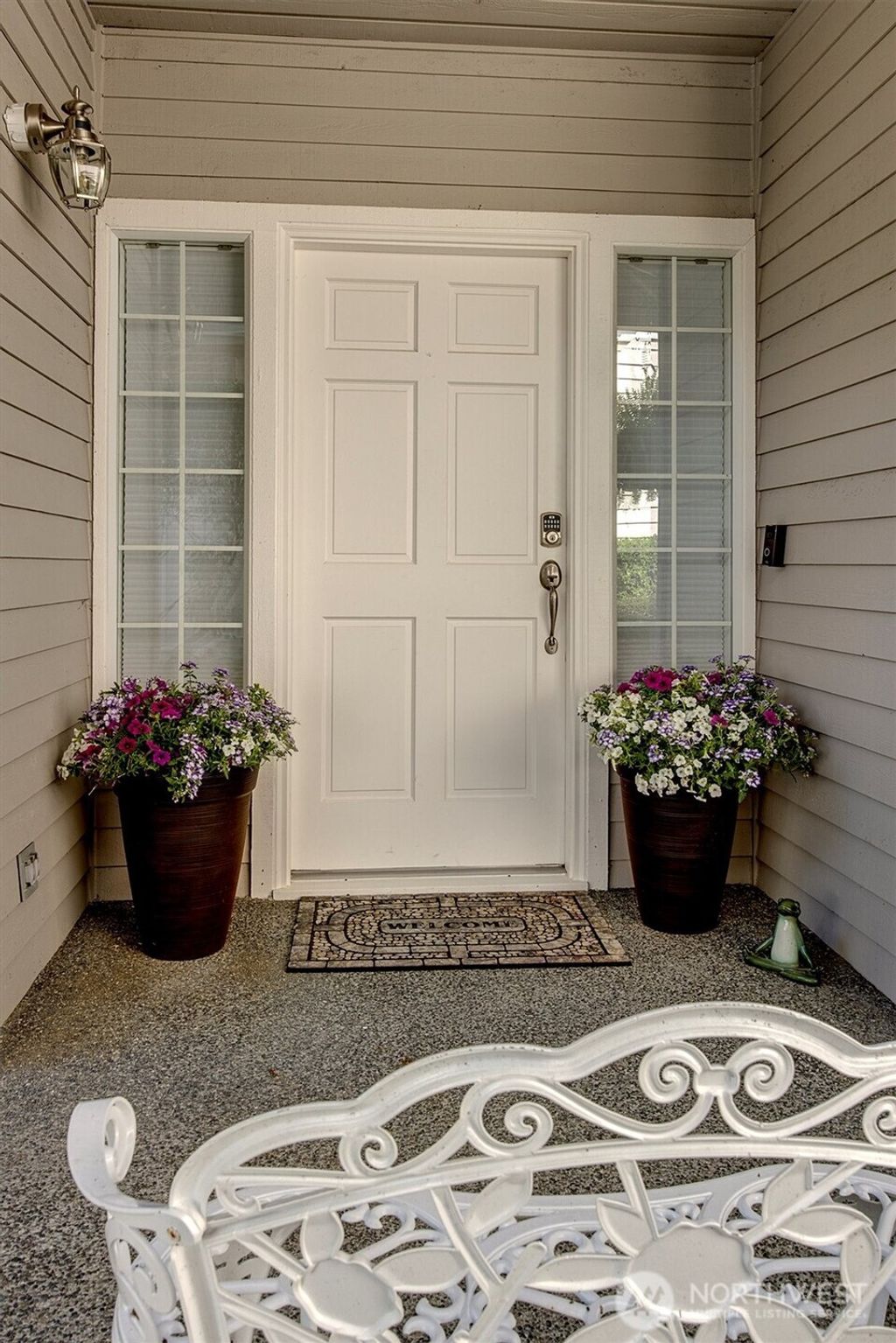 Photo of 1908 Mill Pointe Drive SE, Mill Creek, WA 98012 (MLS # 2355550)